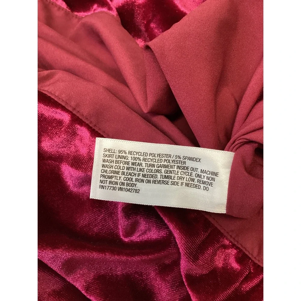 Cat‎ & Jack Girls Garnet Red Velvet Long Sleeve Dress Size S 6/7 NWT 54Z3PG